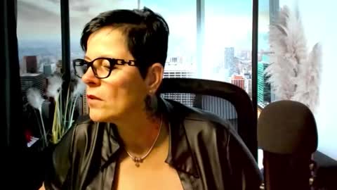 MollySun Nina Randmann online show from November 6, 2025, 5:03 pm