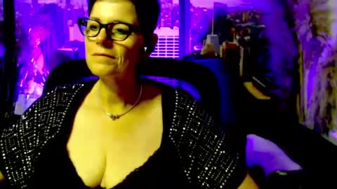 Snapshot of mollysun chatting on July 12, 2026, 5:26 pm MollySun Nina Randmann online show from July 12, 2026, 5:26 pm