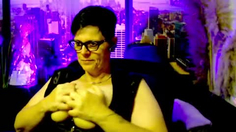 Snapshot of mollysun chatting on July 20, 2026, 4:31 pm MollySun Nina Randmann online show from July 20, 2026, 4:31 pm