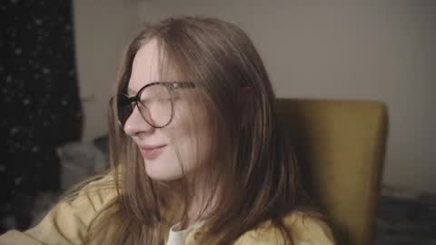 Snapshot of mollytucker chatting on February 2, 2025, 2:02 pm mollytucker online show from February 2, 2025, 2:02 pm