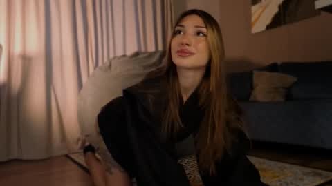 Snapshot of mollyyank chatting on November 17, 2025, 10:43 am Molly online show from November 17, 2025, 10:43 am