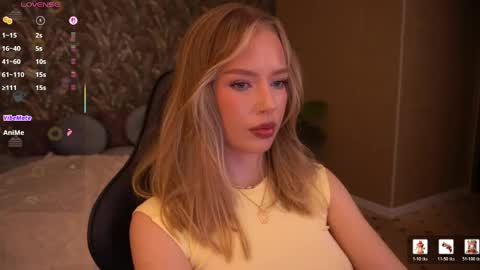 Snapshot of mollyymayy chatting on May 23, 2026, 4:44 pm mollyymayy online show from May 23, 2026, 4:44 pm