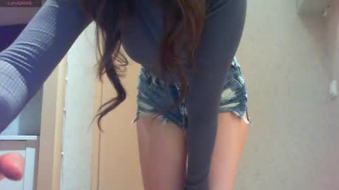 Hailey online show from February 28, 2026, 12:11 am