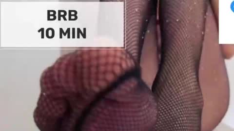 Snapshot of mommy_cum chatting on June 16, 2026, 1:52 am Mommy online show from June 16, 2026, 1:52 am