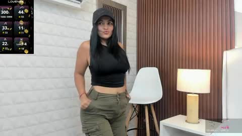 Snapshot of mommy_naughty_ chatting on May 5, 2026, 11:18 am Letty Smith online show from May 5, 2026, 11:18 am