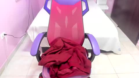 call me slut online show from February 19, 2025, 6:10 pm