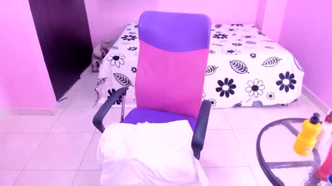 call me slut online show from September 11, 2025, 1:11 pm