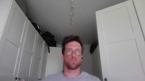 moms_little_monster online show from May 11, 2026, 9:15 am
