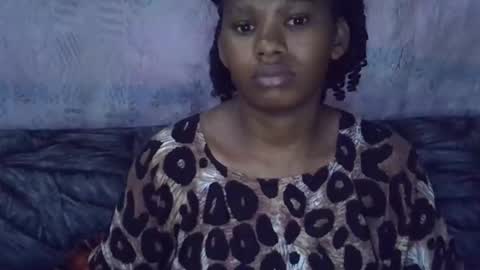 momsdoll online show from February 4, 2026, 6:08 am