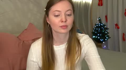 Snapshot of mona_elisa chatting on December 17, 2025, 12:55 pm Elisa my Telegram online show from December 17, 2025, 12:55 pm