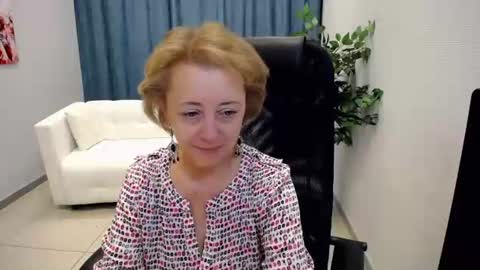 Mona online show from June 12, 2026, 11:53 am