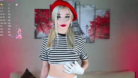 Mona online show from February 24, 2025, 5:09 pm