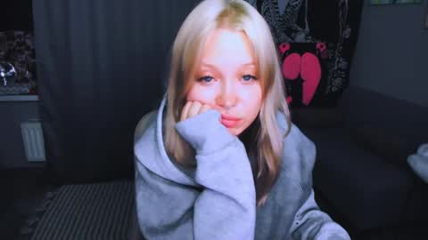   online show from April 28, 2026, 11:43 pm