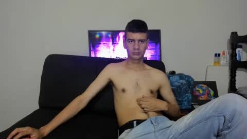 nicolas online show from December 28, 2024, 1:18 am