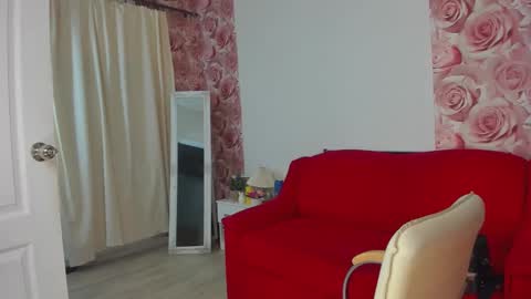 Snapshot of monasteel chatting on December 27, 2024, 12:45 pm Monica online show from December 27, 2024, 12:45 pm