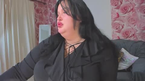 Snapshot of monasteel chatting on February 26, 2025, 6:37 am Monica online show from February 26, 2025, 6:37 am