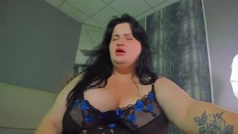 Monica online show from June 27, 2026, 1:32 am