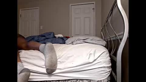 moneyboysaveg548 online show from February 19, 2026, 12:12 pm