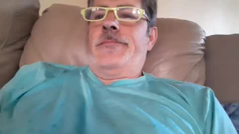 Snapshot of moneymfk chatting on June 29, 2026, 8:42 pm moneymfk online show from June 29, 2026, 8:42 pm