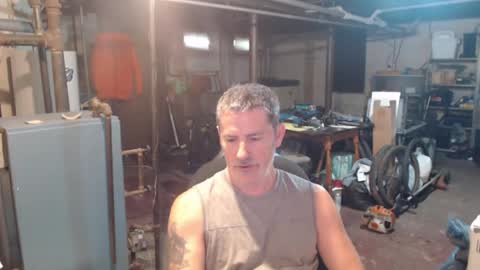 Snapshot of moneymfk chatting on July 18, 2026, 9:18 pm moneymfk online show from July 18, 2026, 9:18 pm