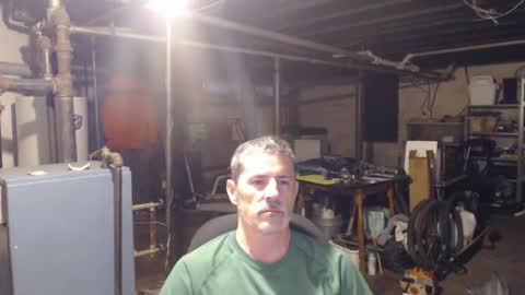Snapshot of moneymfk chatting on July 24, 2026, 11:58 pm moneymfk online show from July 24, 2026, 11:58 pm