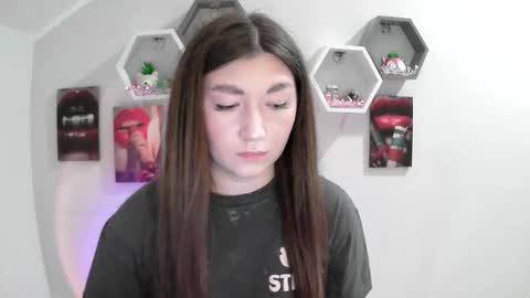 sweet girl and shine body online show from September 10, 2025, 6:02 am