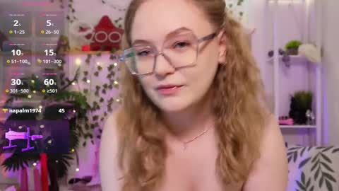 monicaasis online show from November 19, 2025, 5:57 pm