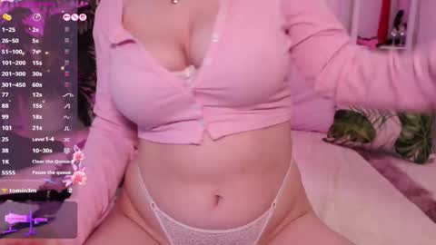 monicaasis online show from April 15, 2026, 6:26 pm