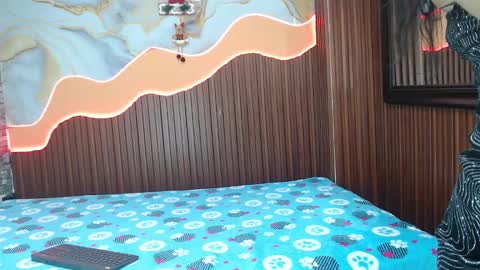 monicamoon303av online show from December 22, 2025, 12:35 pm