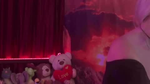 Monika    online show from December 13, 2024, 5:16 am