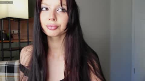 Snapshot of monika_mikado chatting on June 5, 2026, 2:45 pm monika_mikado online show from June 5, 2026, 2:45 pm