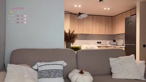 Snapshot of monika_reed1 chatting on January 8, 2026, 5:21 am Monika online show from January 8, 2026, 5:21 am