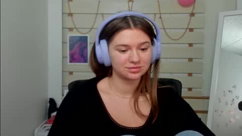 Monika online show from February 23, 2025, 10:28 am