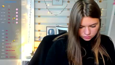 Monika online show from October 3, 2025, 12:24 pm