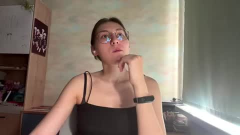 Snapshot of monikakotts chatting on July 21, 2026, 2:30 pm Mia online show from July 21, 2026, 2:30 pm