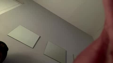 Snapshot of moniqueandpapi chatting on April 6, 2026, 5:41 am Moniquelalatina online show from April 6, 2026, 5:41 am