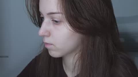 Snapshot of monnymoonn chatting on June 15, 2026, 11:45 am Mary online show from June 15, 2026, 11:45 am