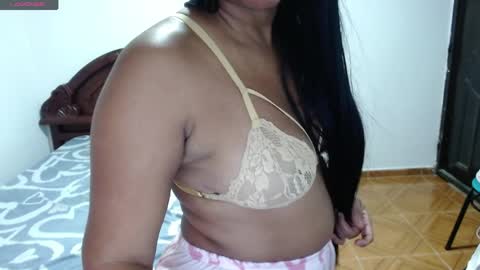 Monserrat online show from May 4, 2026, 4:30 am