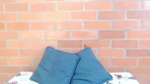 Luisa online show from May 2, 2026, 2:44 pm