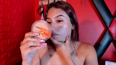 Snapshot of monttserratt chatting on October 17, 2025, 8:11 pm Monttserratt online show from October 17, 2025, 8:11 pm