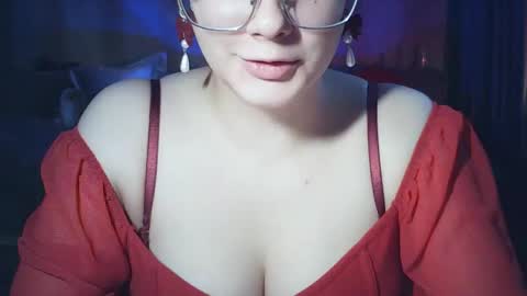 moodiemira online show from February 12, 2026, 1:39 pm