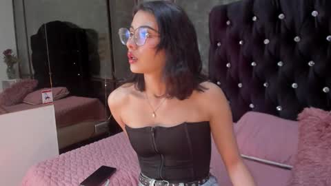 Elizabeth  online show from October 28, 2025, 7:38 pm