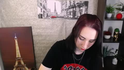 Snapshot of moon_foxy_ chatting on October 26, 2025, 9:31 pm Diana online show from October 26, 2025, 9:31 pm