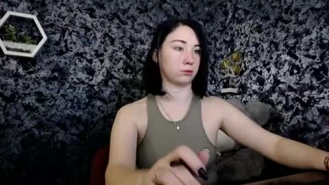 Diana online show from April 29, 2026, 8:37 pm