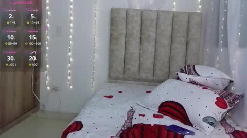 Moon online show from March 11, 2026, 5:02 am