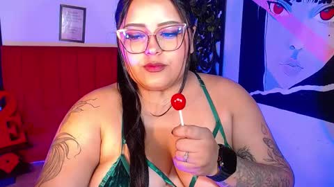 Snapshot of moon_sunflowers chatting on September 17, 2025, 4:58 am moon_sunflowers online show from September 17, 2025, 4:58 am