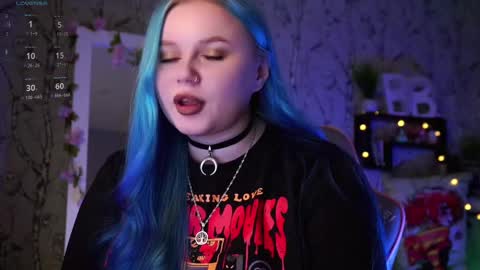 Snapshot of moon_valkyriie chatting on February 21, 2025, 8:29 am Emilia online show from February 21, 2025, 8:29 am