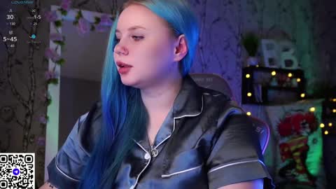 Snapshot of moon_valkyriie chatting on February 23, 2025, 2:46 pm Emilia online show from February 23, 2025, 2:46 pm