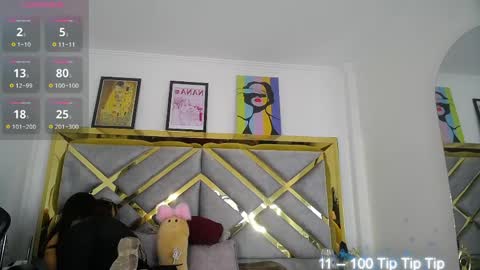 Snapshot of moon_water__ chatting on May 31, 2026, 10:33 am Moon Water online show from May 31, 2026, 10:33 am