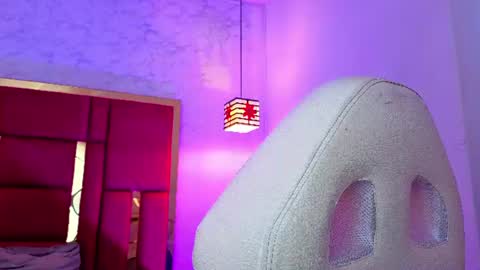 Snapshot of moon_winy chatting on June 11, 2026, 11:41 am Winy online show from June 11, 2026, 11:41 am